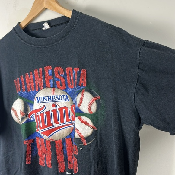 Vintage 1990s MLB Minnesota Twins Russell Athletic T-Shirt - Size XL - Picture 5 of 9